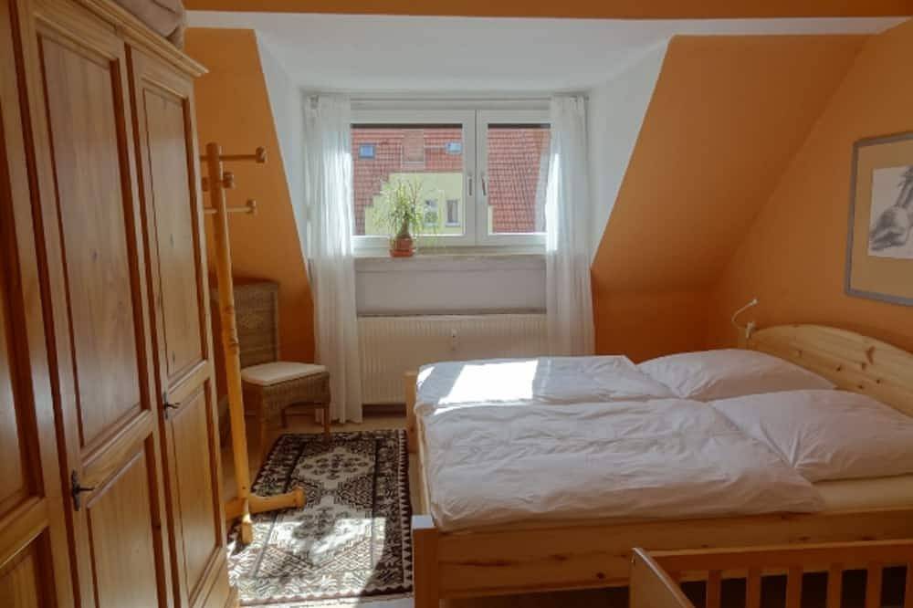 Apartamento entero, Vacation apartment Carline - top floor in Dessau, Reino de Jardines de Dessau-Wörlitz