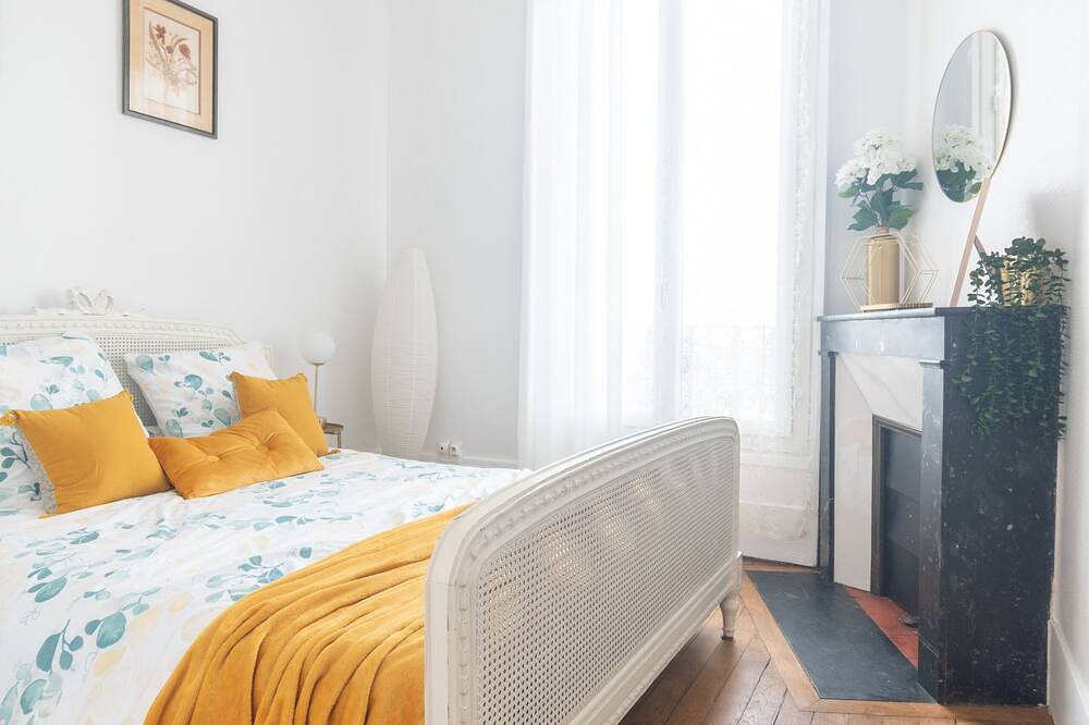 Entire apartment, Le Bel Appartement D'enghein in Enghien-les-Bains, Val-d'Oise