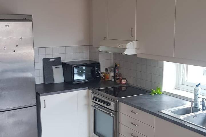 Entire apartment, 2-bedroom apartment in central Oslo. Located right next to Løren subway in Grünerløkka, Oslo