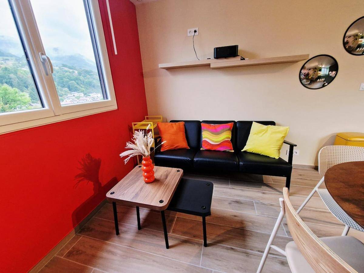 Appartement entier, Escale Pop Art T3 in Ugine, Région d'Albertville