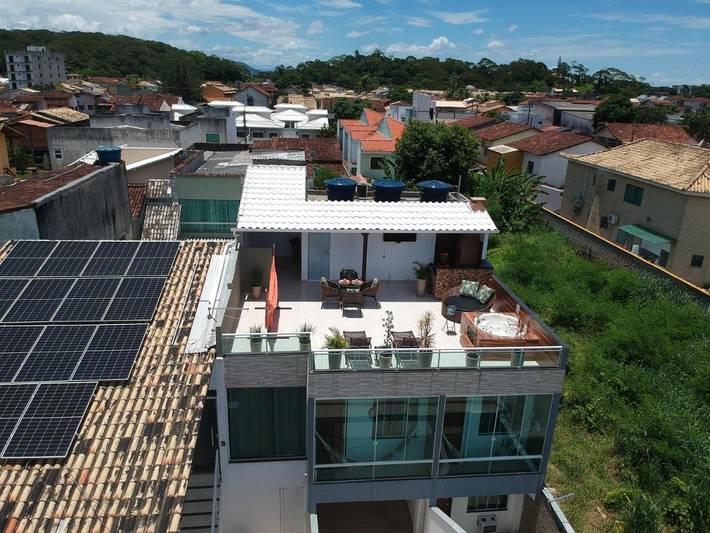 Casas e apartamentos de temporada para 2 pessoas, com balcão e vista, com animais de estimação em Rio das Ostras