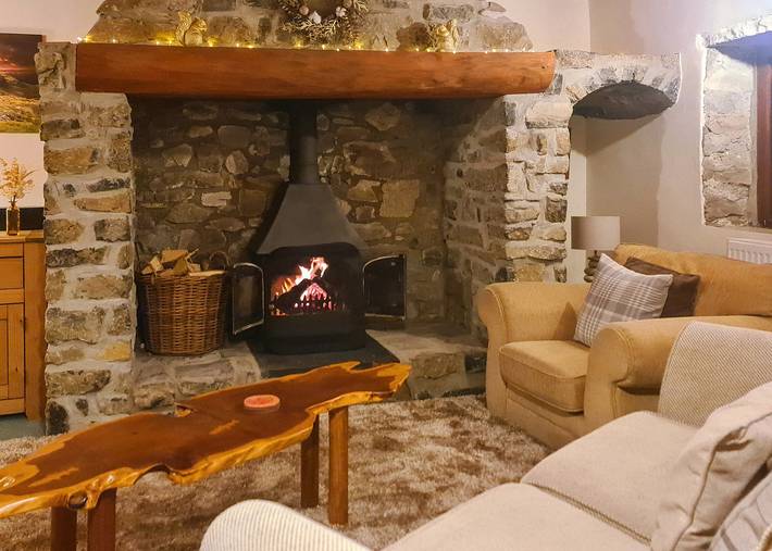 Log cabin for 3 people in Wales