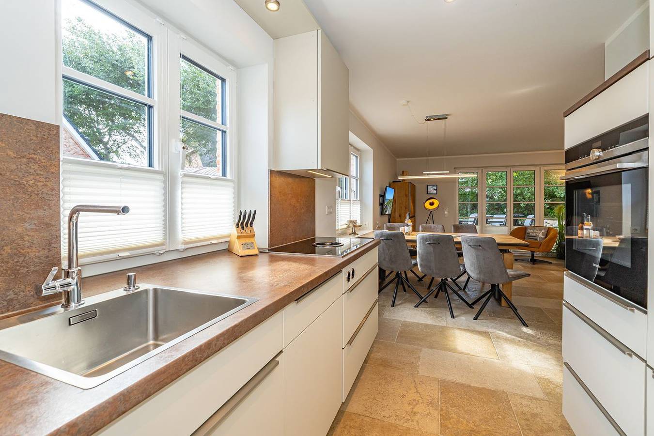 Doppel-Ferienhaushälfte für max. 6 Personen mit Sauna, Garten und Kinoraum in Westerland, Sylt (Gemeinde)