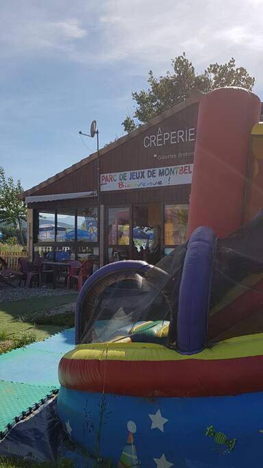 Location de vacances pour 8 personnes, avec jacuzzi et jardin à Chalabre - 2