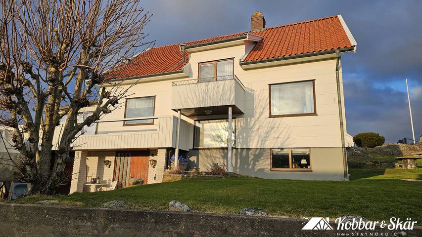 Ferienhaus für 11 Personen, mit Terrasse und Garten in Skärhamn