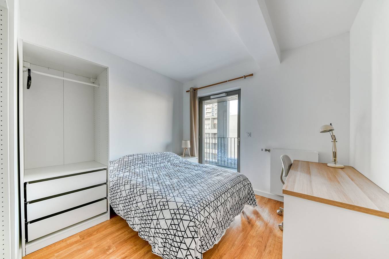 Entire apartment, Guestready - Charming getaway with a terrace in Lyon, Rhône