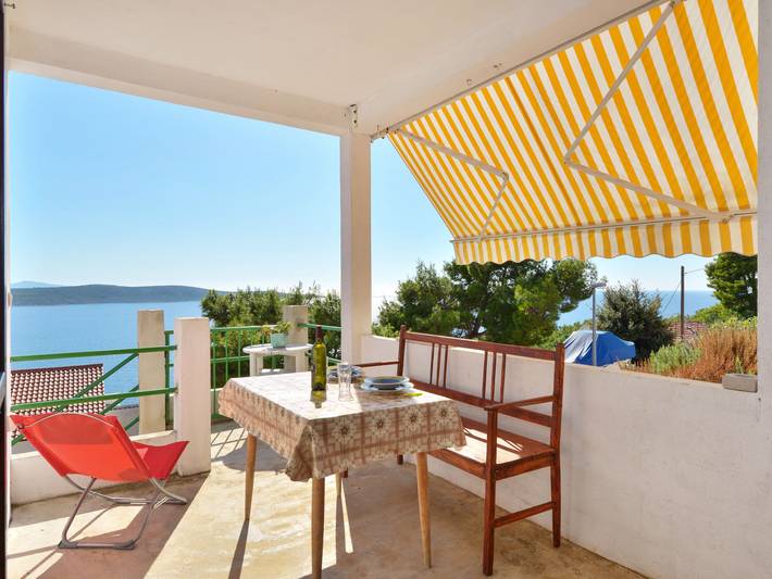 Vakantiewoning voor 4 personen, met Terras en Tuin op Hvar