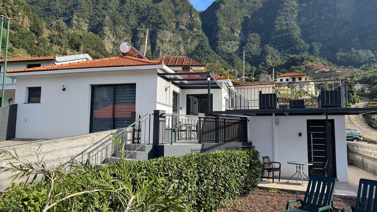 Ganzes Studio, Studio für 2 Personen mit Garten in São Vicente (Madeira), Madeira