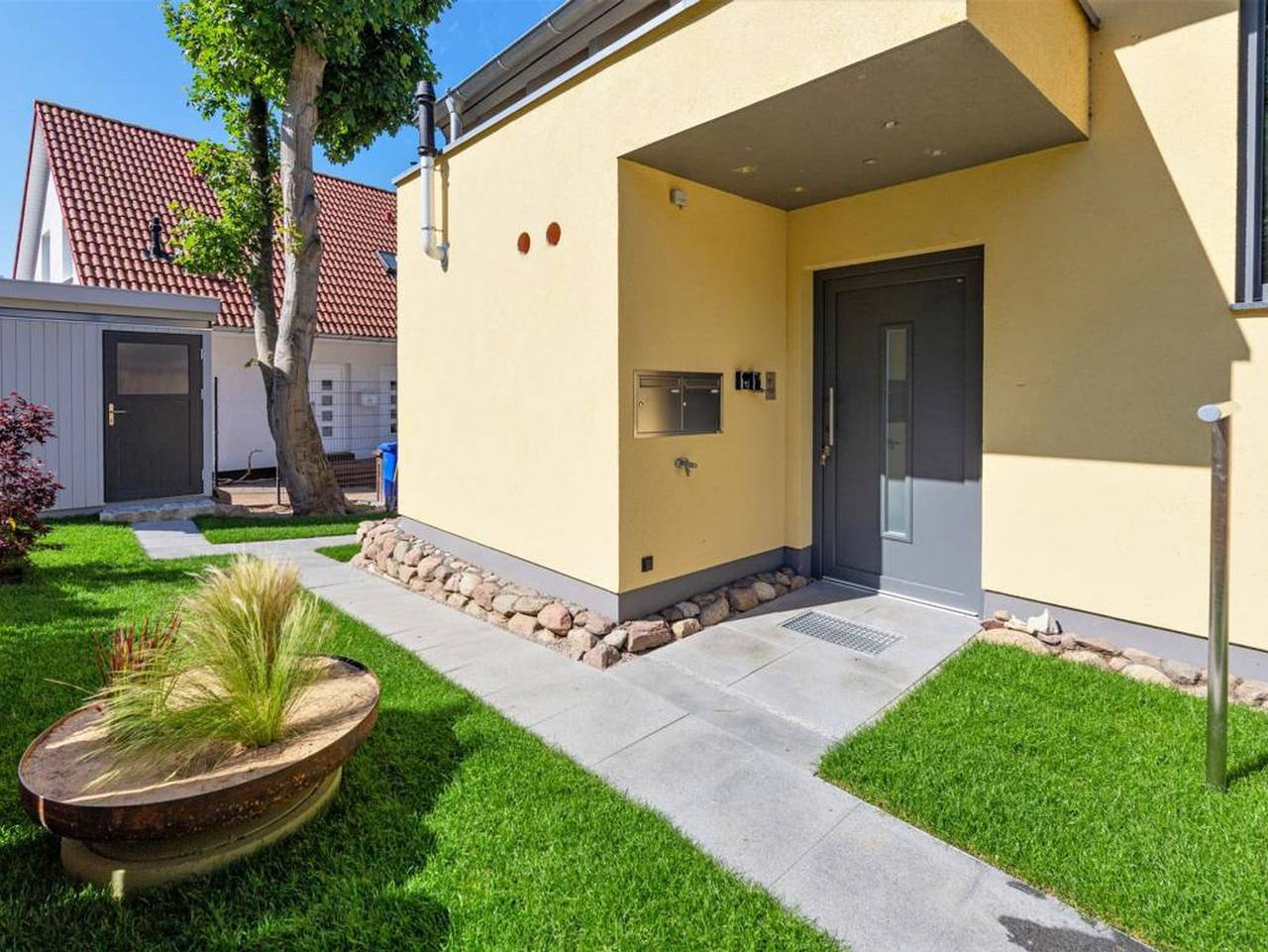 Ganze Ferienwohnung, F: Fewo Südstrand mit Terrasse, Kamin und Sauna - Fewo Südstrand mit Terrasse, Kamin und Sauna in Sellin, Rügen