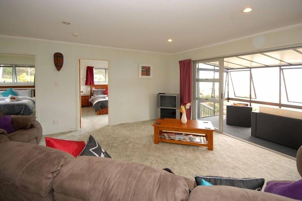 Atemberaubendes Strandhaus am Coopers Beach mit Blick auf die Doubtless Bay in Mangonui, Northland