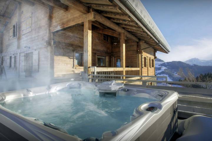 Gîte pour 8 personnes, avec Balcon et Jacuzzi ainsi que Terrasse et Jardin à Manigod - 4