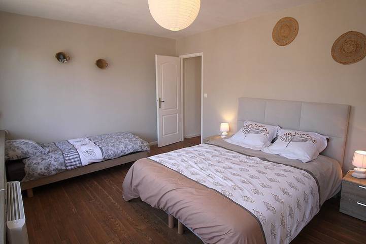 Location de vacances pour 6 personnes, avec jardin, animaux acceptés à Barfleur - 2