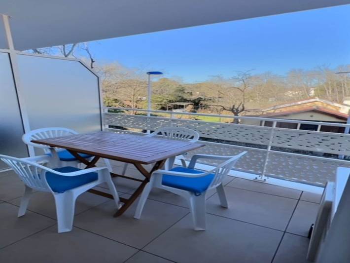 Gîte pour 4 personnes, avec balcon/terrasse dans Plage de la Farinette - 4