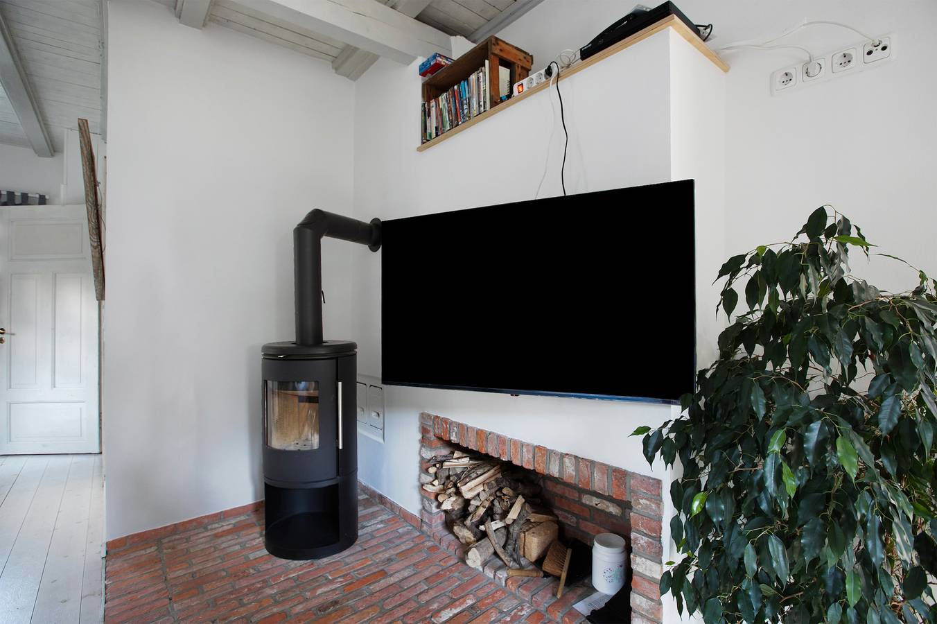 Ferienhaus 'Jack Cogans Nordsee-Detektei' mit privater Terrasse, privatem Garten und Wi-Fi in Hellschen-Heringsand-Unterschaar, Dithmarschen