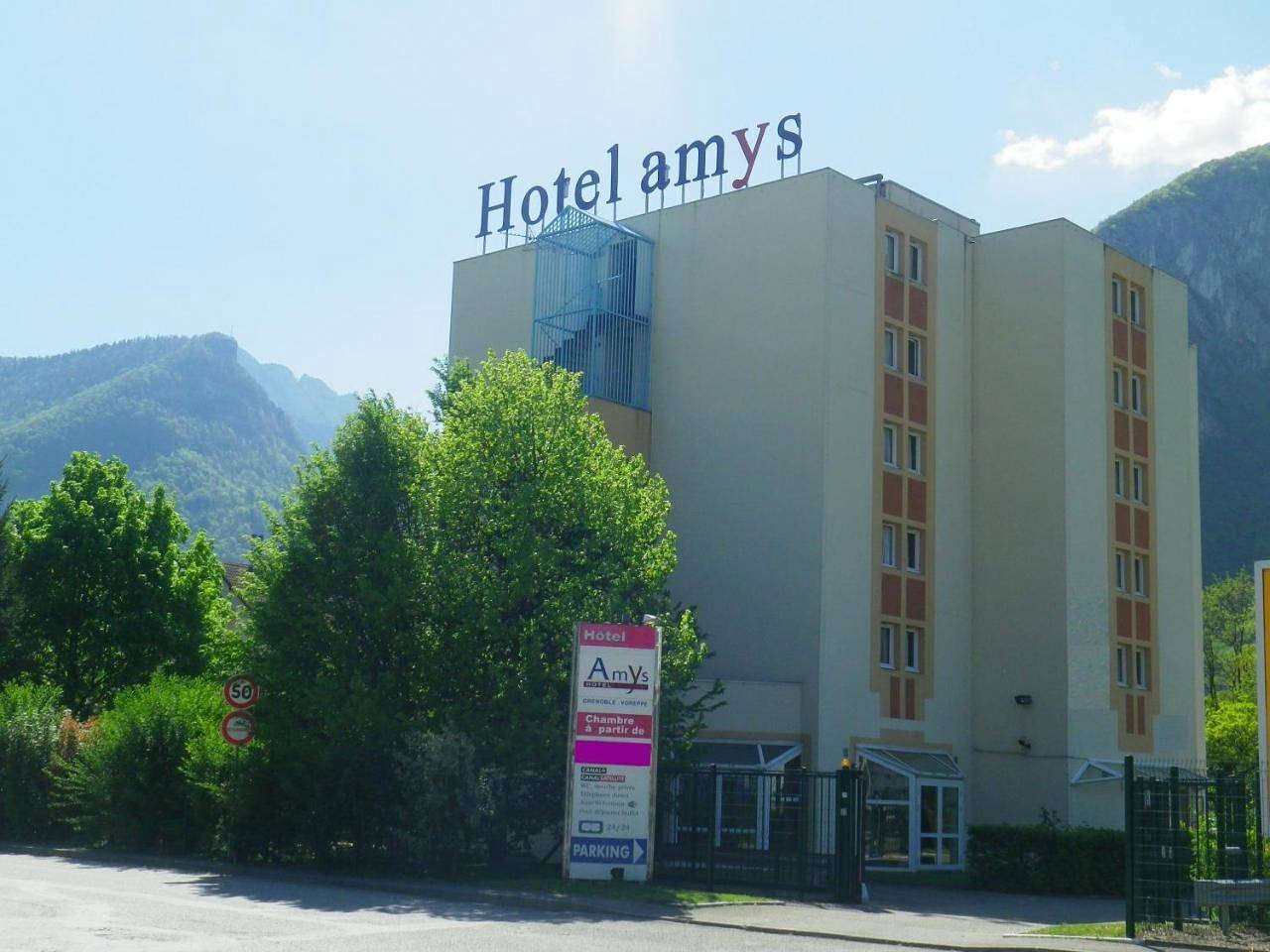 Hotel Amys Voreppe in Voreppe, Isère
