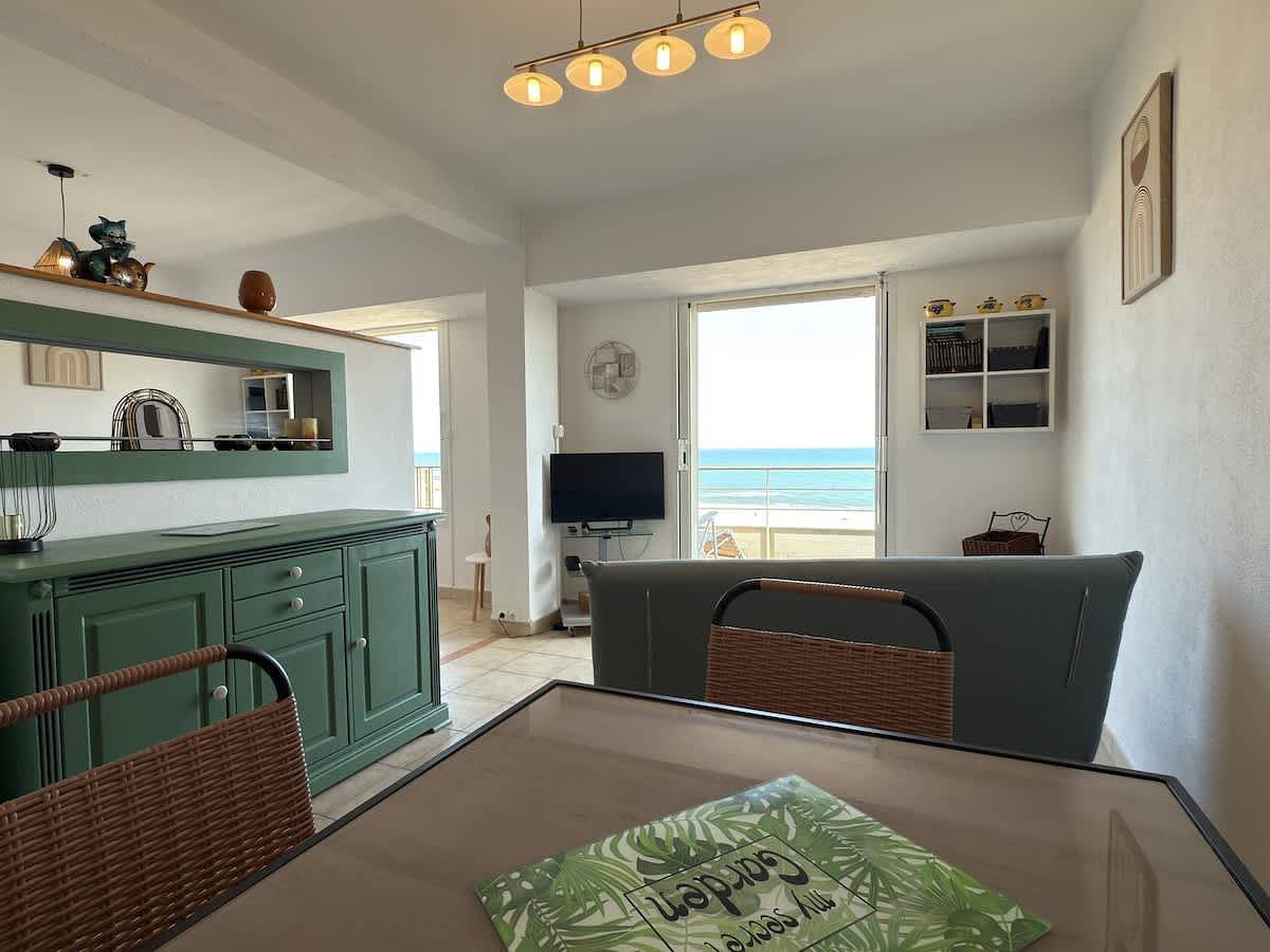 Ganze Wohnung, Valras Loc  Front de Mer avec Vue Superbe in Valras-Plage, Côte d'Améthyste