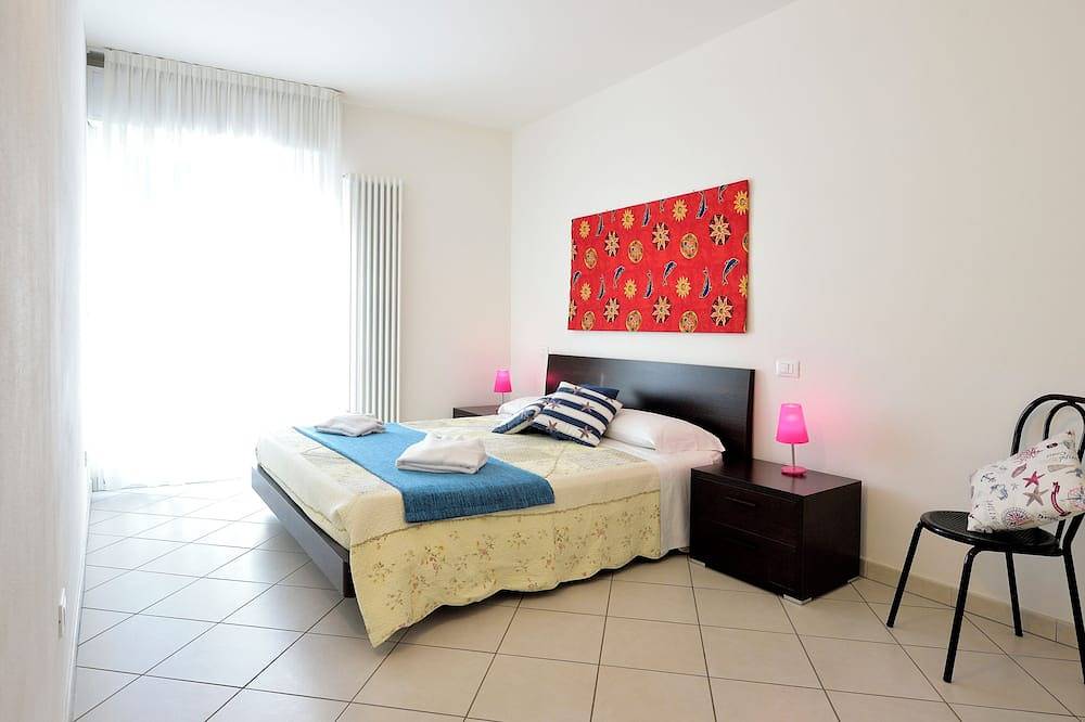 Apartamento entero, Trilo_Mina 3 - Two Bedroom Apartment, Sleeps 5 in Cattolica (Italia), Provincia de Rimini