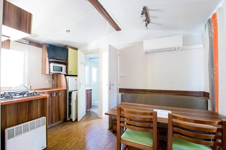Mobil home pour 4 personnes, avec bassin pour enfant à Saint-Maurice-d'Ardèche - 4