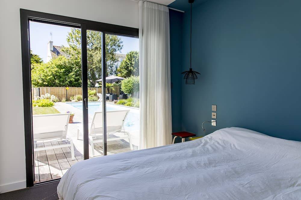 A stone's throw from the dunes.... in Lesconil, Plobannalec-Lesconil