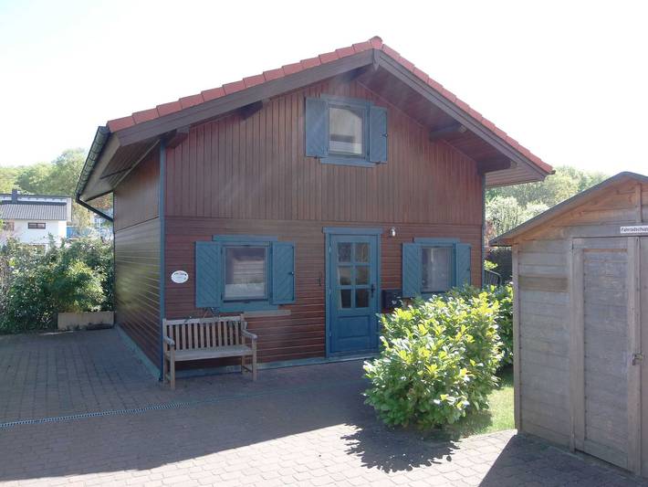 Ferienhaus für 6 Personen, mit Terrasse und Garten in Zinnowitz