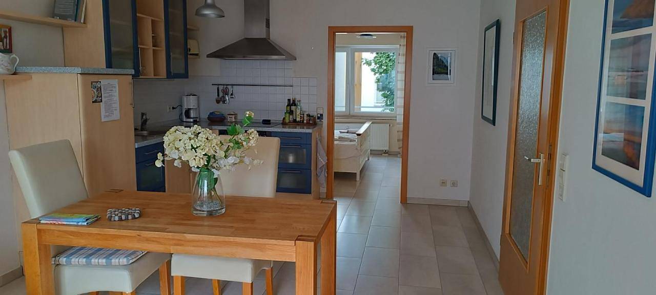Appartement entier, One-Bedroom Apartment in Ludwigsbourg, Arrondissement de Ludwigsbourg