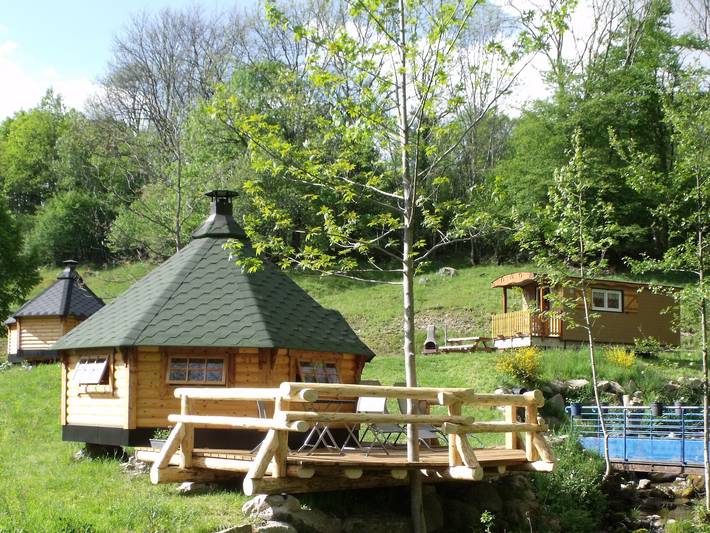 Location de vacances pour 2 personnes, avec Jacuzzi ainsi que Terrasse et Sauna à Ferdrupt