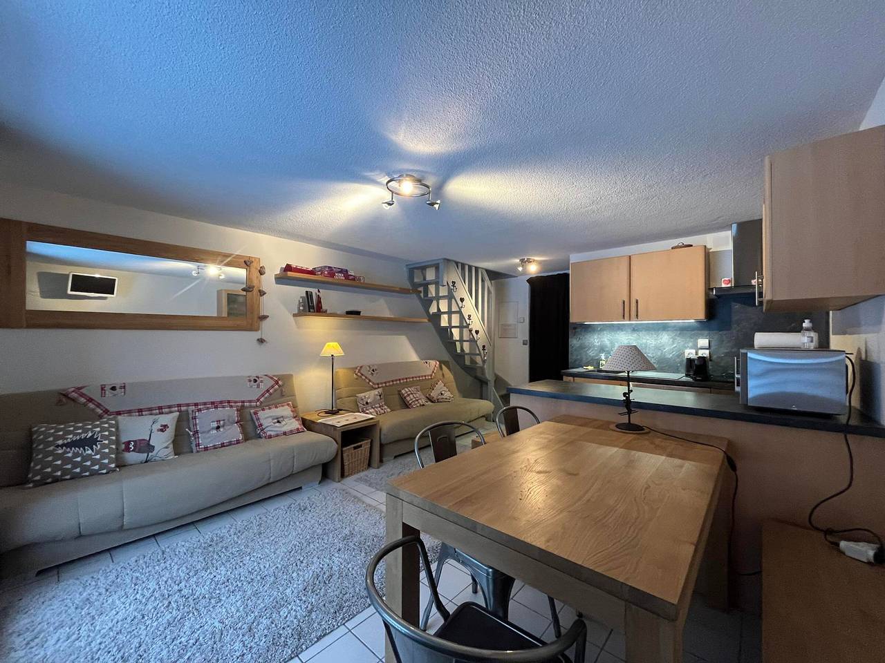 Entire apartment, Modern duplex in Châtel, 2 bedrooms, private garage in Châtel, Les Portes du Soleil