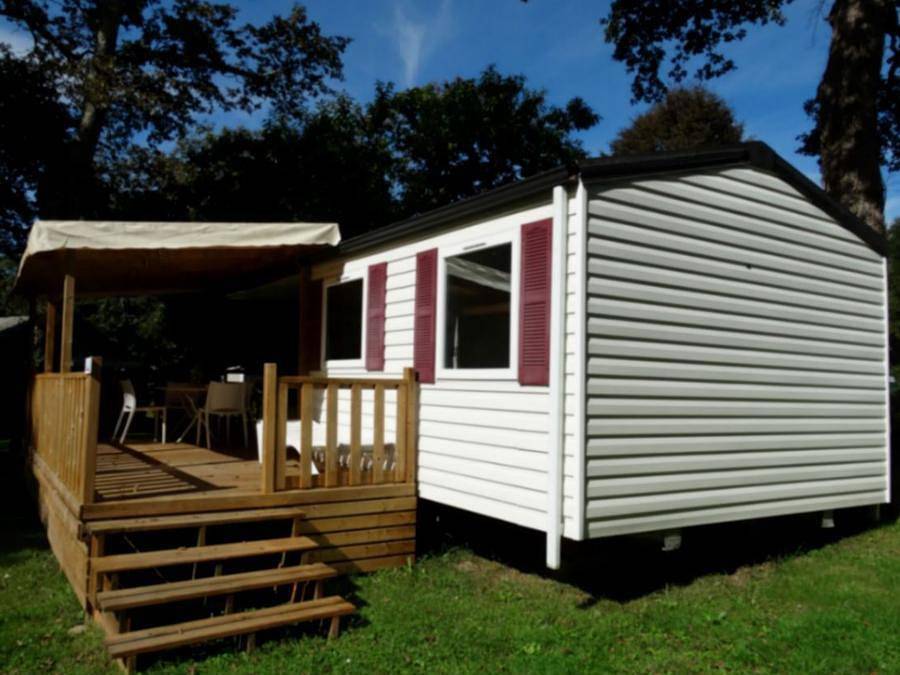 Camping Paradis Ombre des Tilleuls - Mobile home 4 persons - 2-bedroom mobile home Argent (Trigano) in Peyrouse, Hautes-Pyrénées