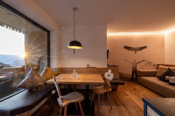 Apartahotel para 5 personas, con sauna además de jacuzzi y jardín, Familias con niños en Italia