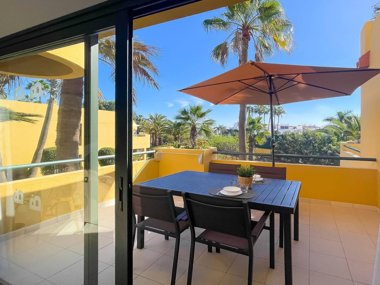 Apartamento entero, Apartamento en Complejo con Jardines y Piscinas en Gran Canaria, Tuineje in Corralejo, La Oliva