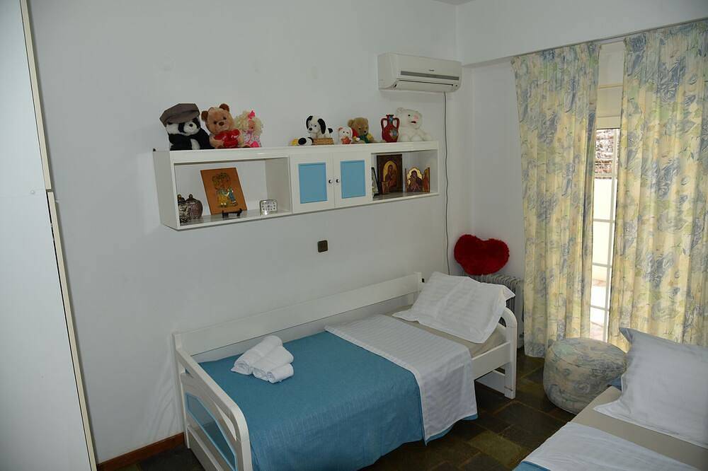 Irene's Beach Front House in Regionalbezirk Ostattika