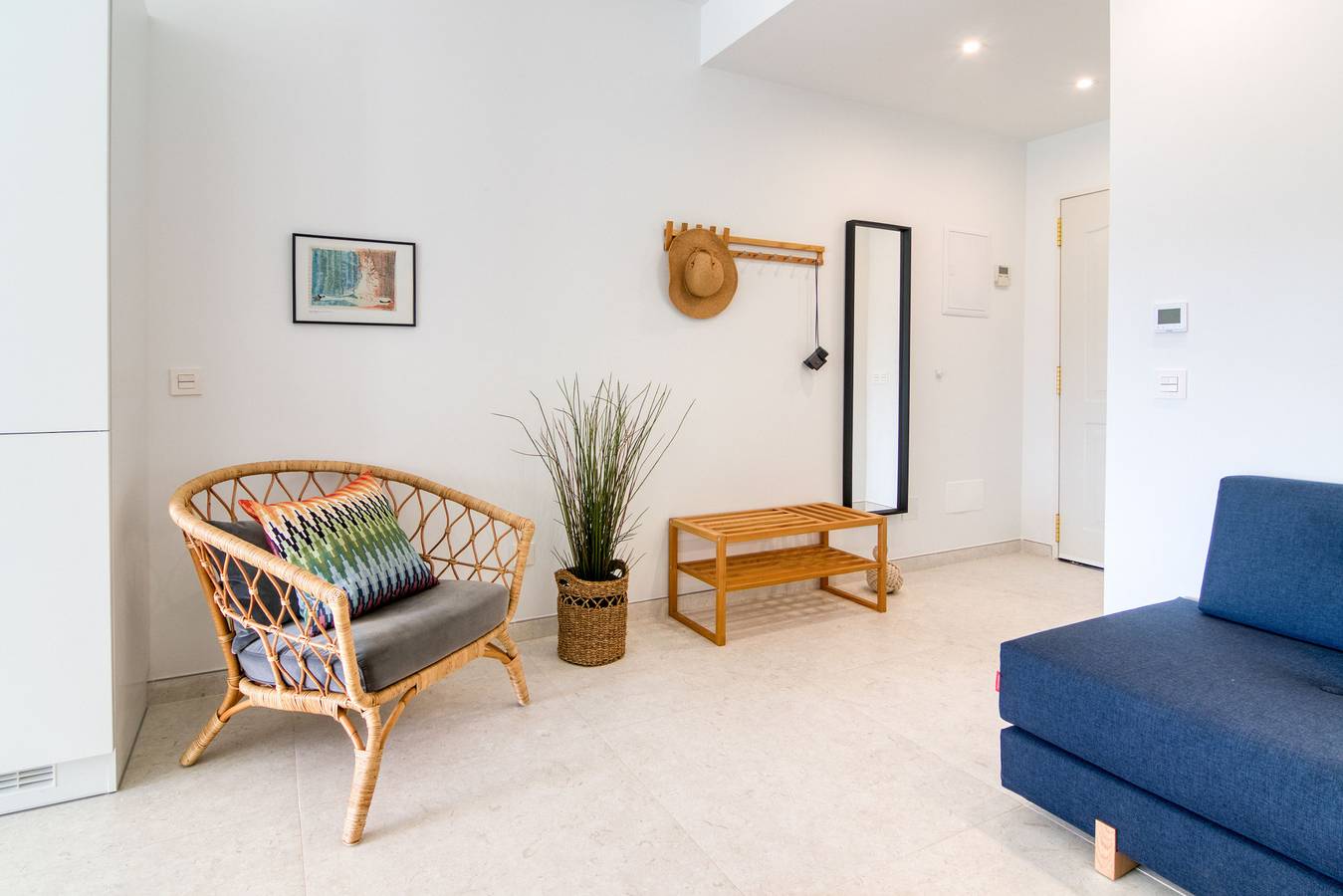 Entire apartment, Azahara Marbella - Modern decorated apartment with lovely terrace view in Nueva Andalucia Golf Valley, Marbella