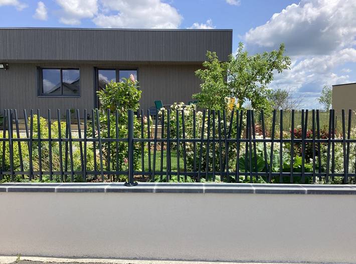 Gîte pour 4 personnes, avec jardin à Quincampoix (homonymie)