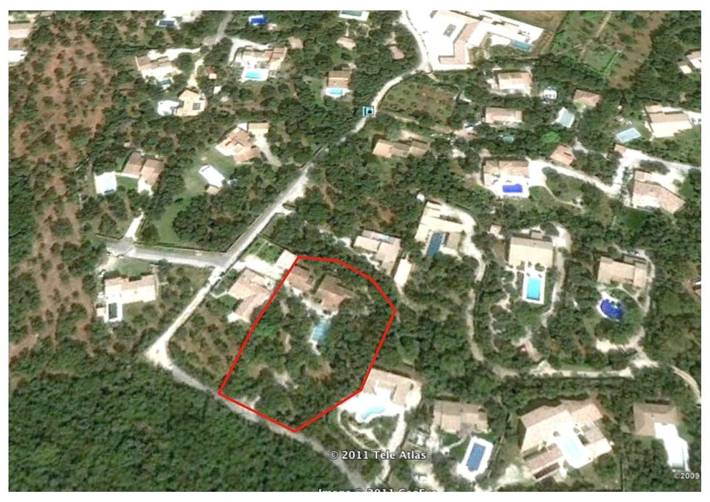 Location de vacances pour 6 personnes, avec jardin et piscine à Saint-Siffret - 2