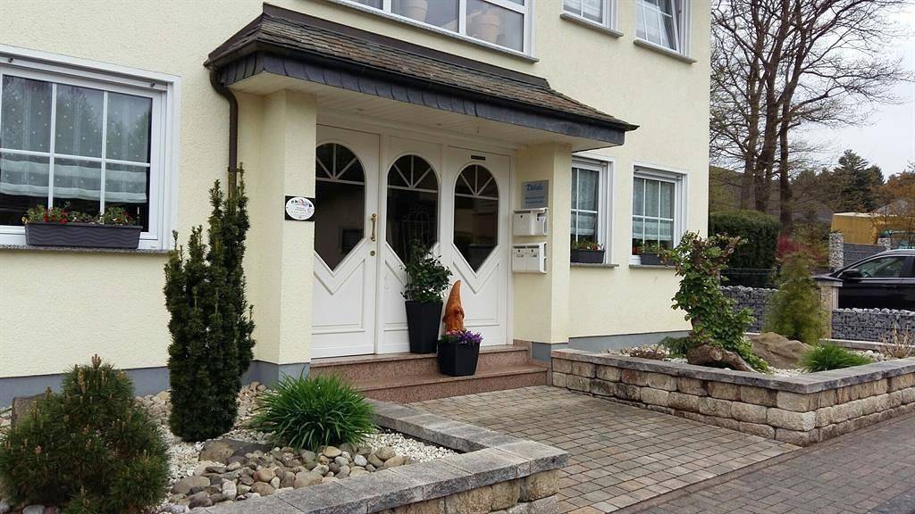 Ganze Ferienwohnung, 3-Bettwohnung Fewo 1 in Niederelbert, Lahn-Taunus