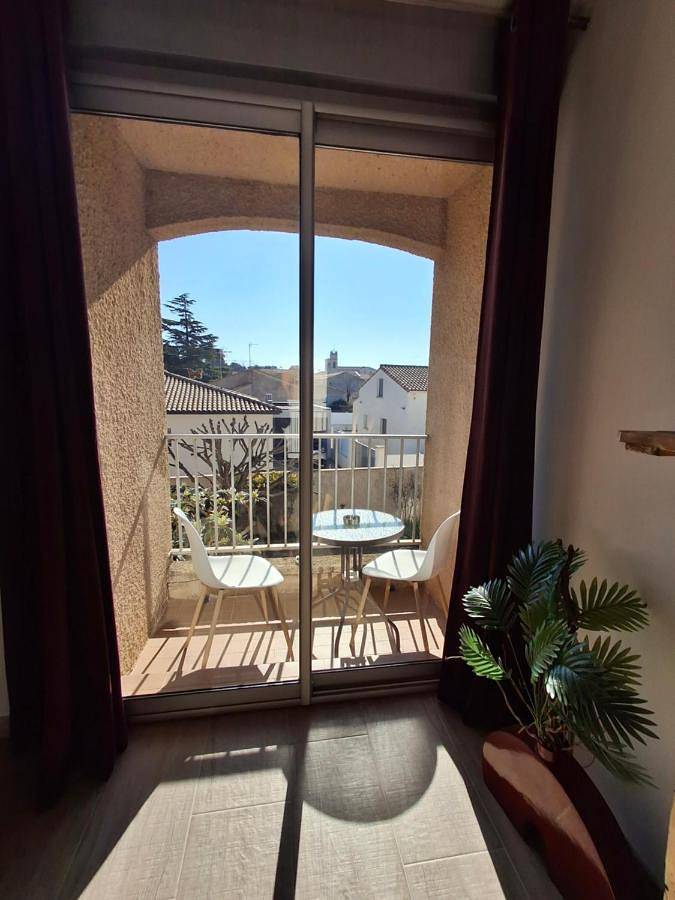 Gîte pour 2 personnes, avec terrasse et vue, animaux acceptés dans Thermes des Hespérides - 2