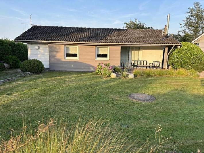 Ferienhaus für 3 Personen, mit Terrasse und Garten