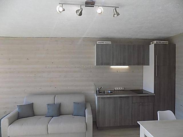 Gîte pour 6 personnes, avec vue et terrasse, animaux acceptés à Gréolières - 3