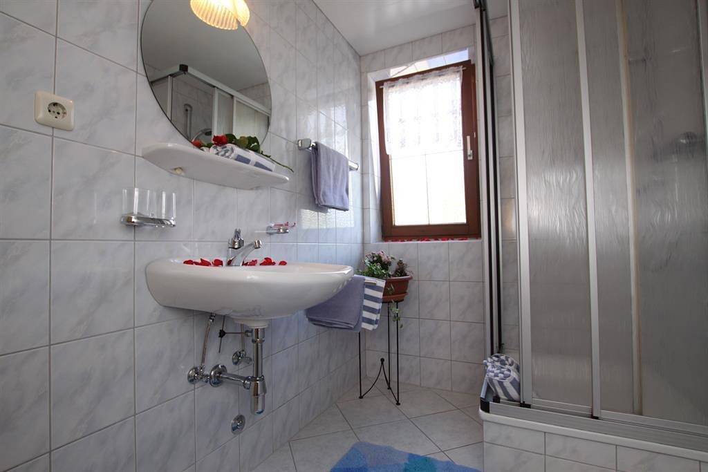 Ganze Ferienwohnung, Apartment"3" -3Schlafzi/Du/Wc,Blk,Kachelofen in Kössen, Kaiserwinkl