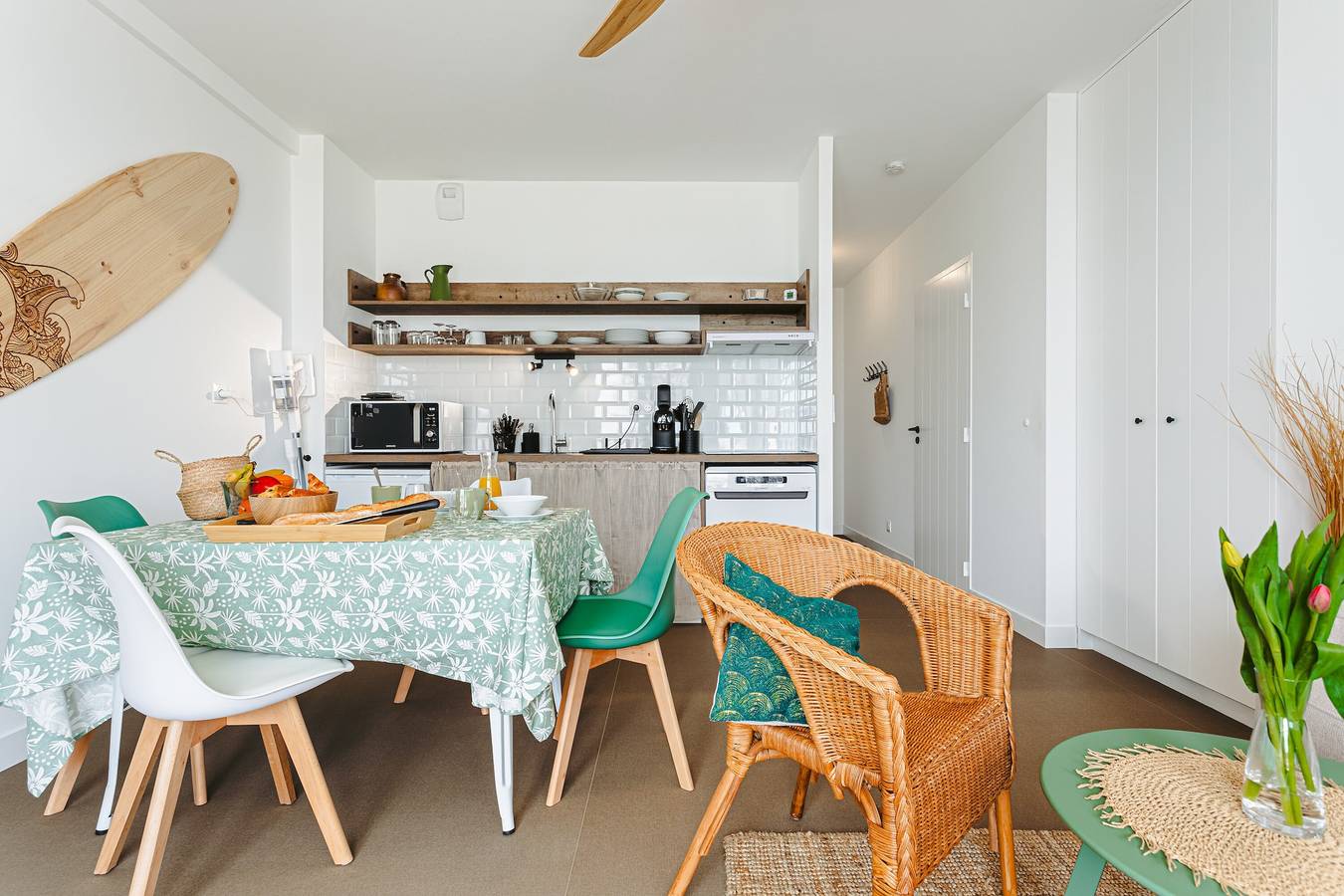 Appartement La Plage – Zeezicht, Privéterras en Wi-Fi, foto 7