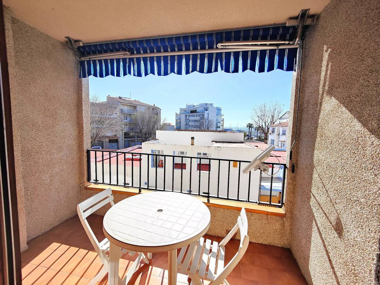 Ganze Wohnung, 1 Zimmer 3 Personen in Roses Centre, Roses