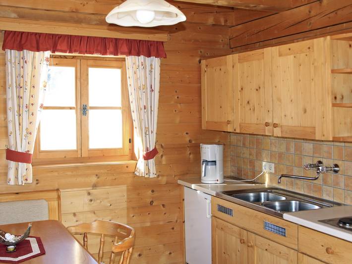 Ferienhaus für 6 Personen, mit Balkon und Terrasse sowie Garten in Uttendorf - 4