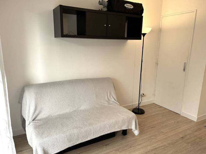 Gîte pour 4 personnes, avec terrasse dans Plage La Favière - 4