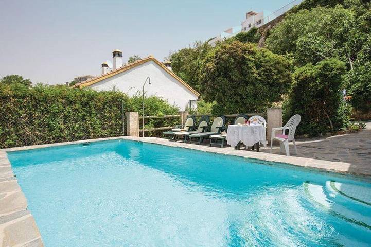 Villa pour 16 personnes, avec terrasse et jardin - 1