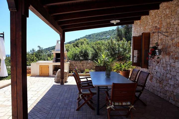 Location de vacances pour 5 personnes, avec jardin, animaux acceptés à Corsano