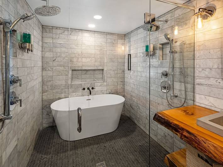 Ferienhaus für 6 Personen, mit Whirlpool und Balkon sowie Garten - 1