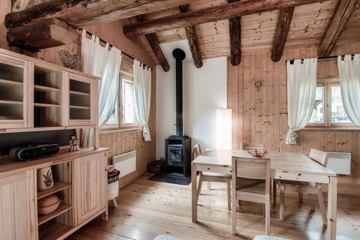 Chalet für 6 Personen, mit Garten in Faido