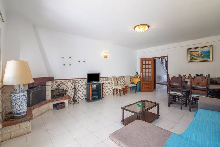 Ganze Wohnung, Apartment „Villa Praia“ mit Gemeinschaftsterrasse, WLAN und Klimaanlage in Altura, Faro Distrikt