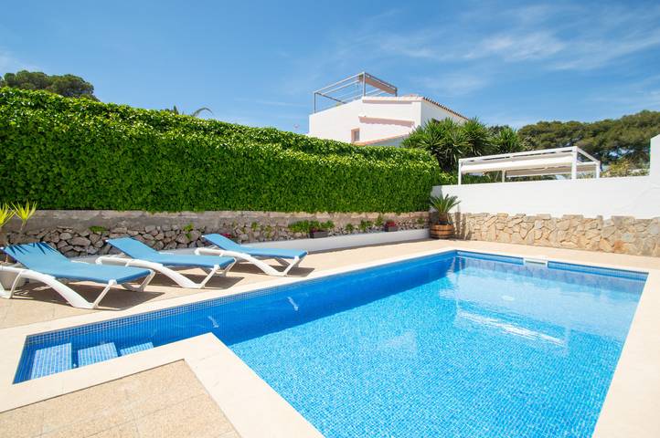 Chalet para 7 personas con terraza in Cala Galdana, Ferrerías
