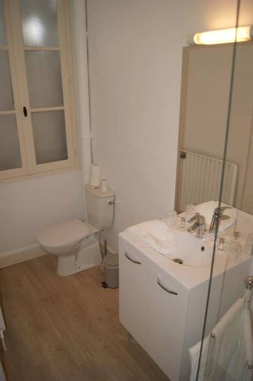 Hôtel pour 4 personnes, avec terrasse à Château-Renault